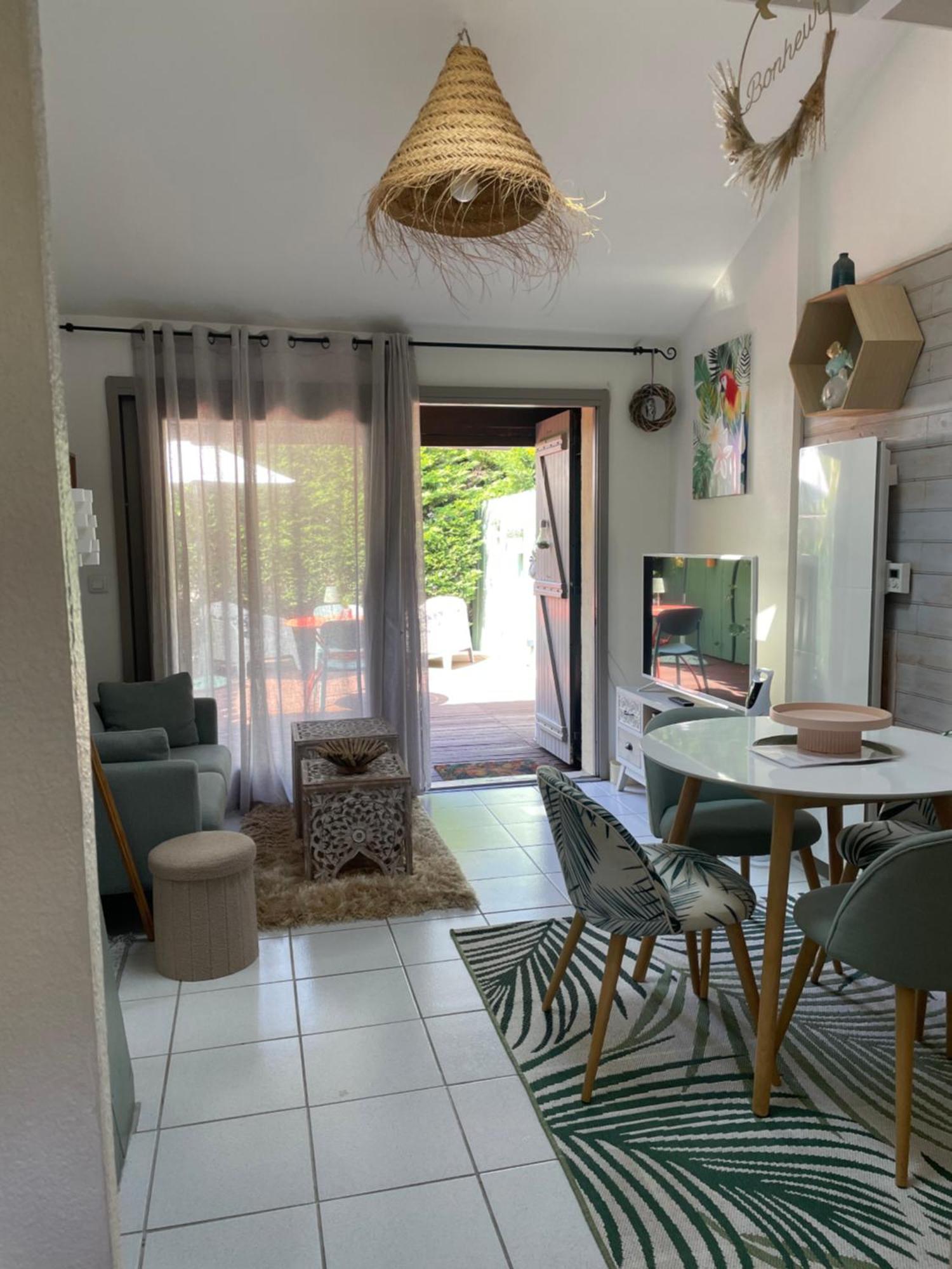 Jolie Maison Au Golf